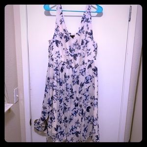 Torrid Blue Floral Ivory Chiffon Dress Size 2